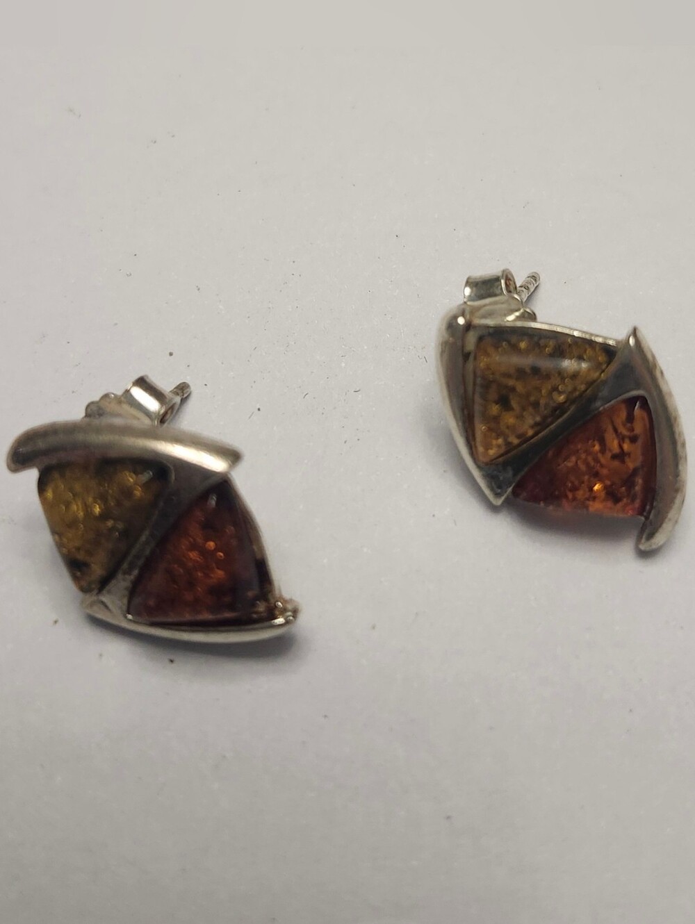 Sterling Silver 925 Amber Triangle Stud Earrings - Brown & Gold